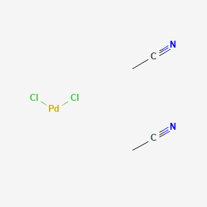 Molecular structure of Bis(acetonitrile)palladium(II) chloride