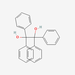 Molecular structure of Benzopinacole