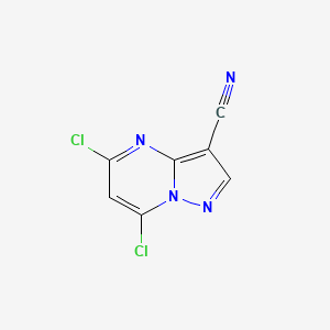 Molecular structure of 5,7-Dichloropyrazolo[1,5-a]pyrimidine-3-carbonitrile